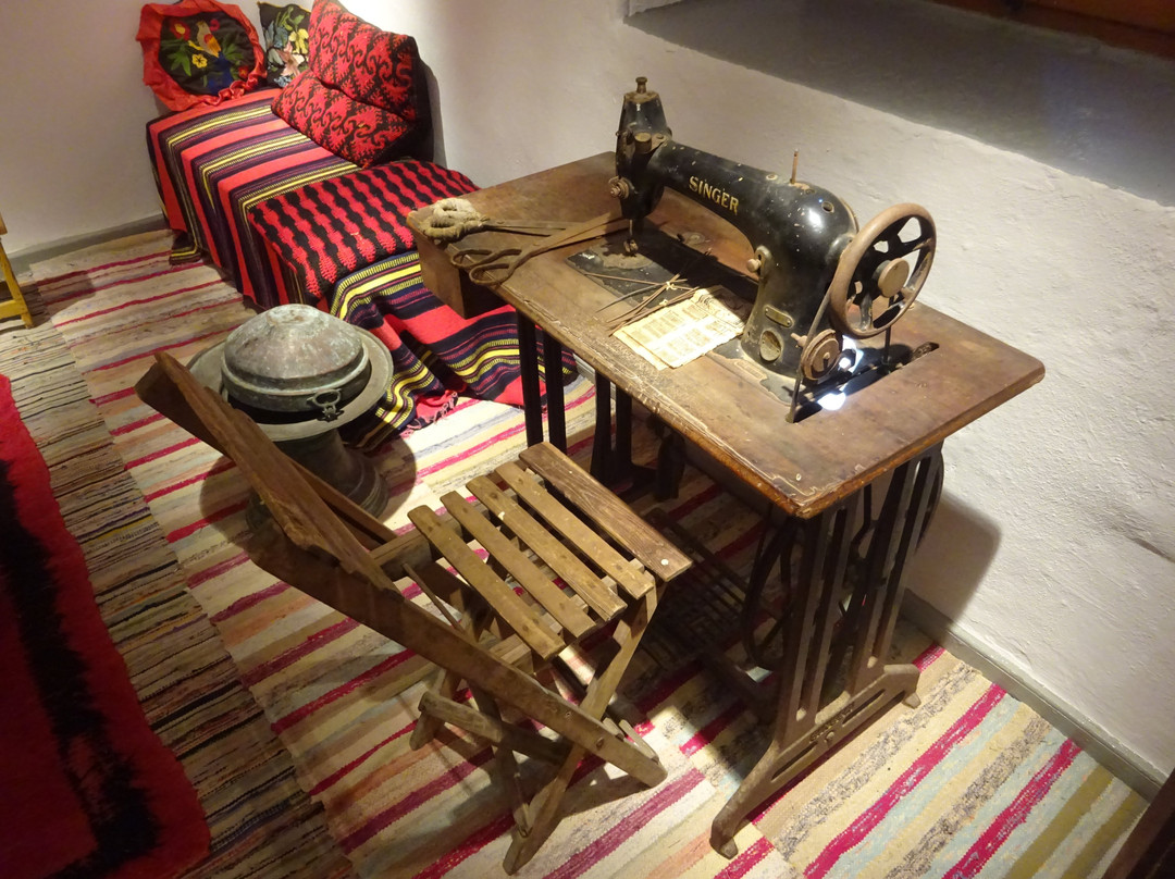 Laografikó Mouseío Portianoú-Portianou必去景点