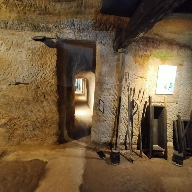 Subterráneos medievales景点图片