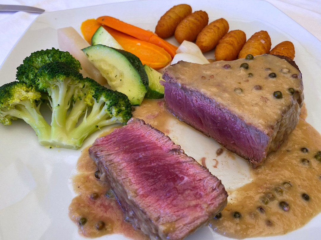 普尔奈酒店主图