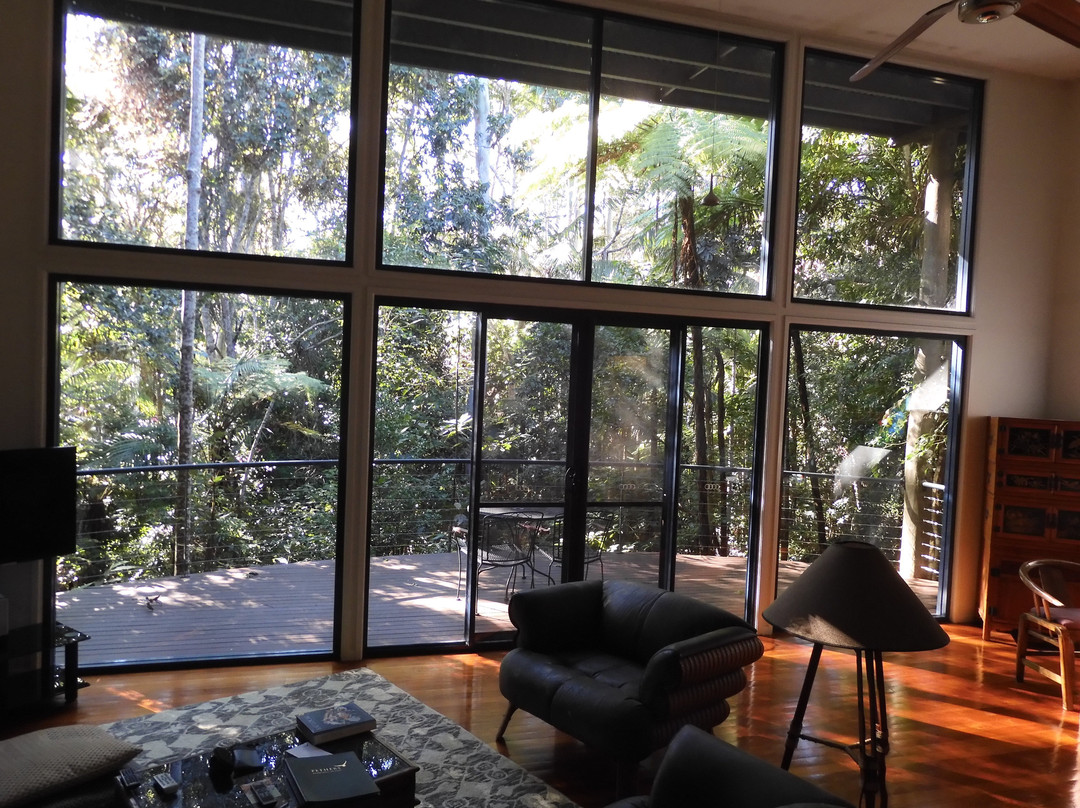 佩特斯雨林度假村主图