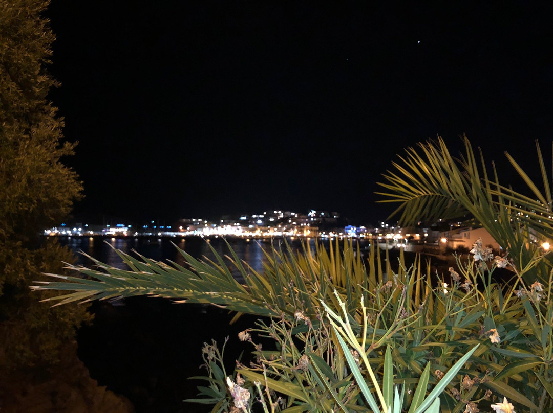 格瑞夫酒店主图