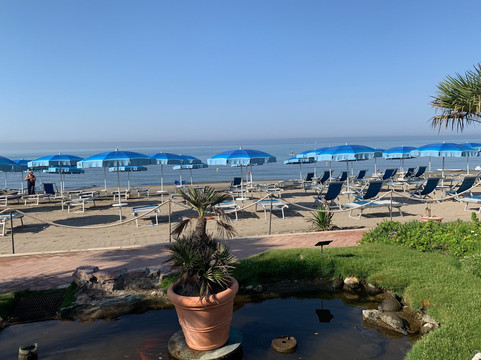 Nuova Pineta Pinetina-罗马必去景点