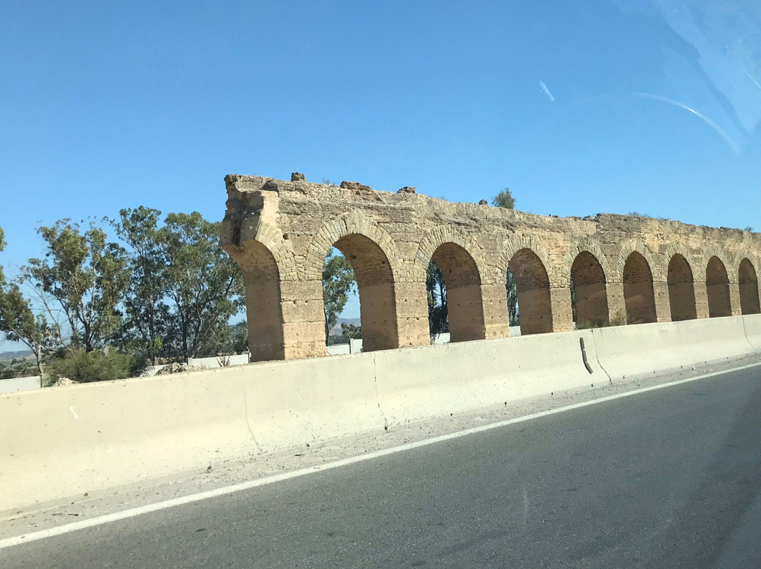 L'aqueduc de Zaghouan-Zaghouan必去景点