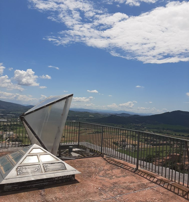 Torre dei Lambardi景点图片
