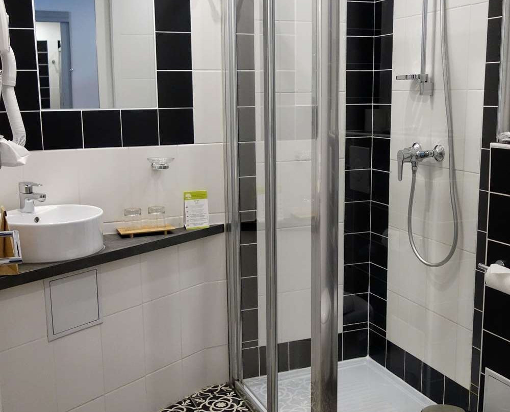 Hotel Henri IV主图