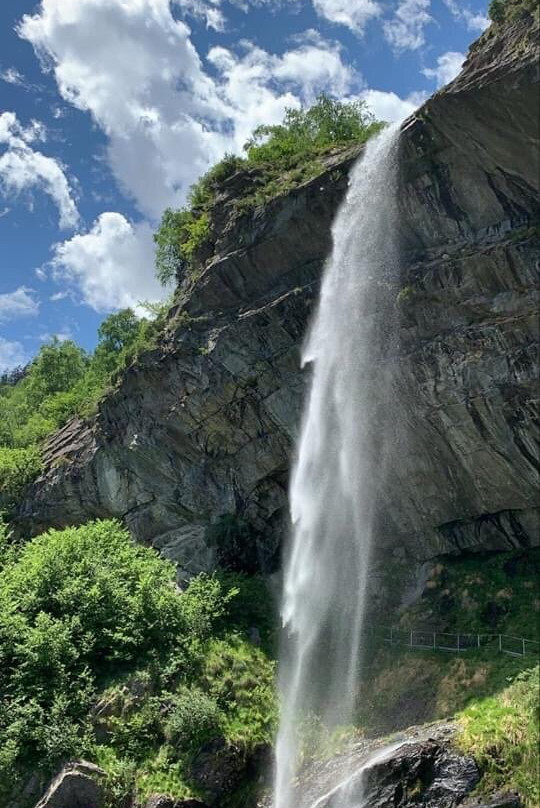 Cascata del Sejont sul Lago Antrona景点图片