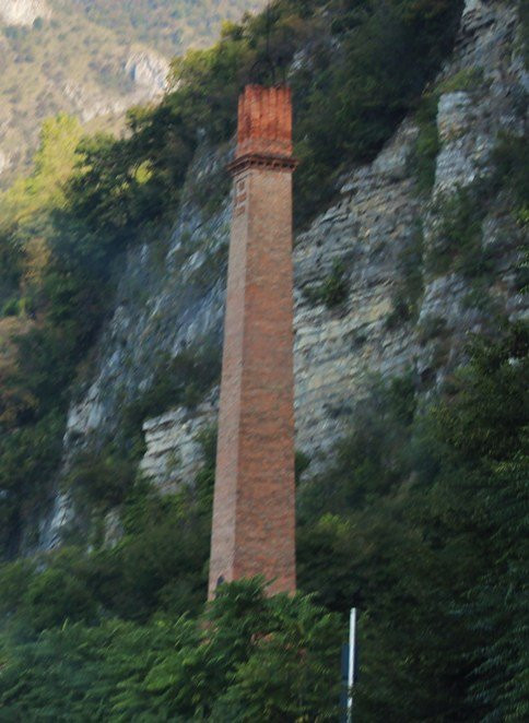 Calchera Feltrinelli-Marone必去景点