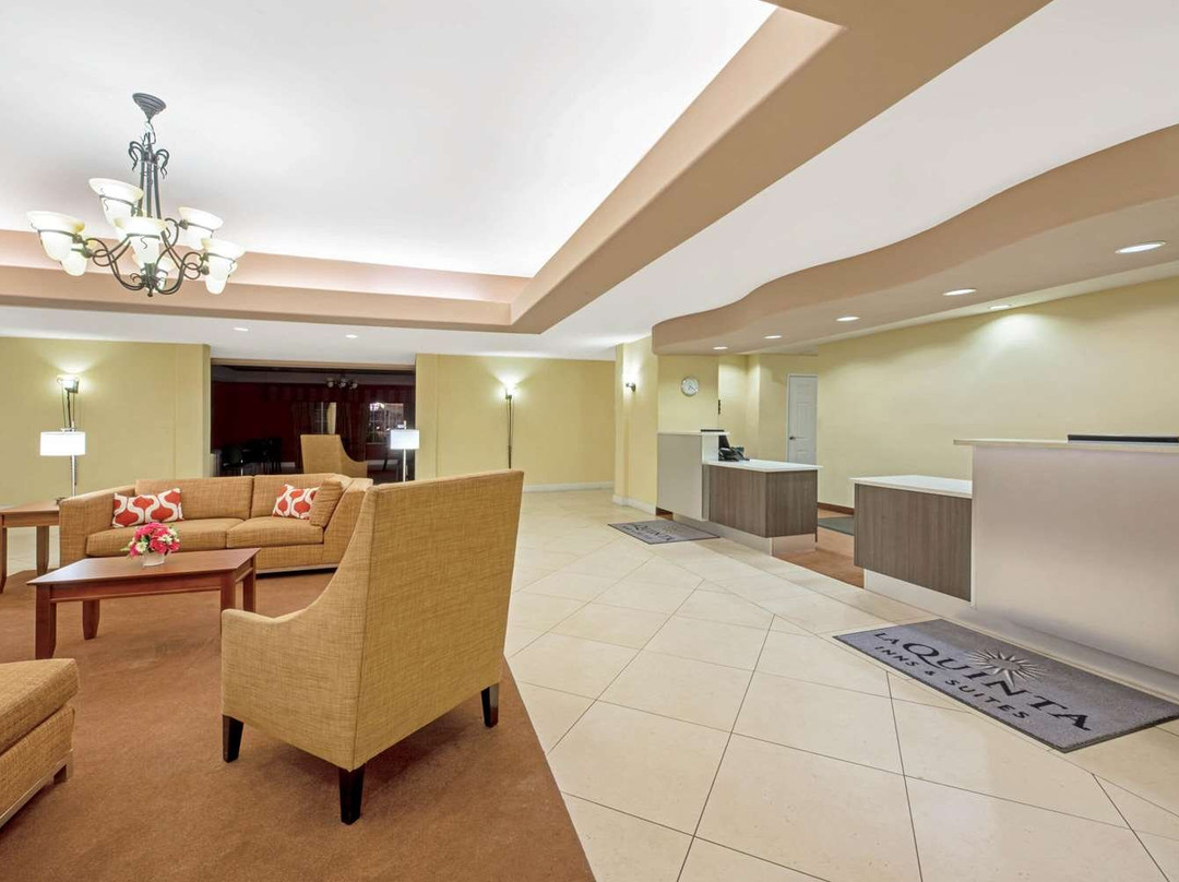 La Quinta Inn & Suites by Wyndham Port Arthur主图