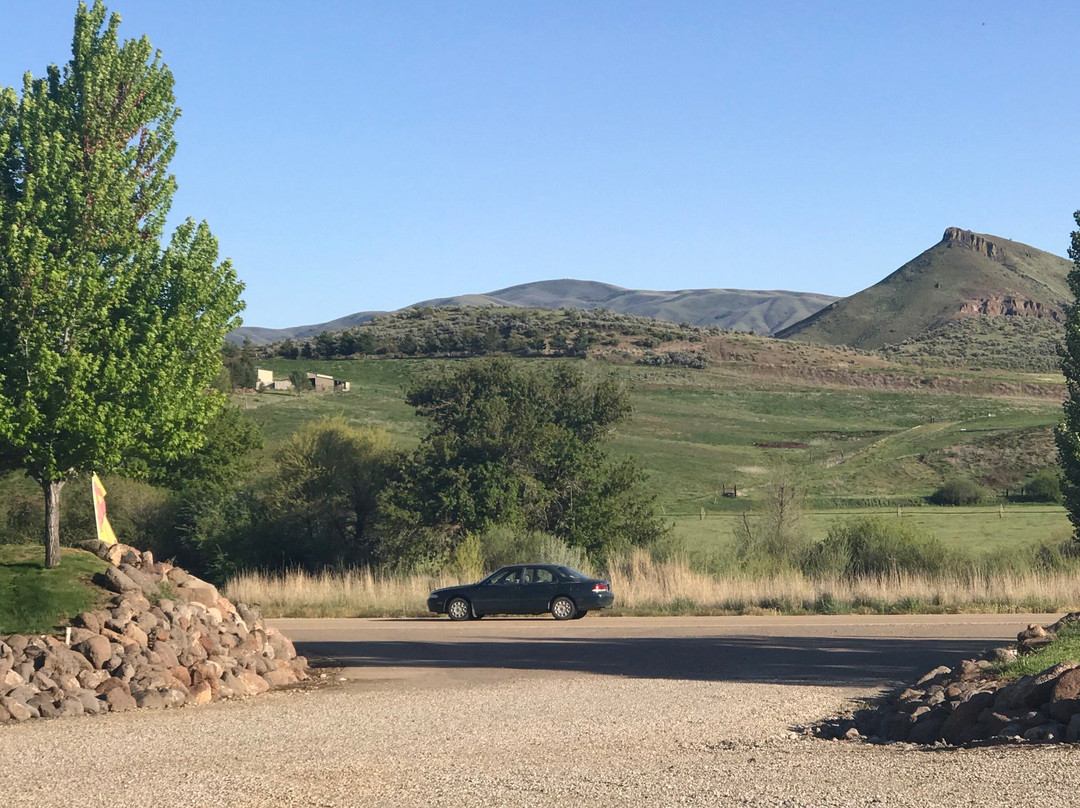 Roystone Hot Springs-Sweet必去景点