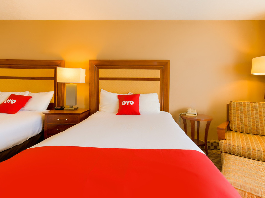 OYO Hotel Lebanon MO I-44主图
