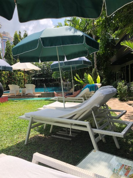 普吉岛洛卡尔酒店-泳池