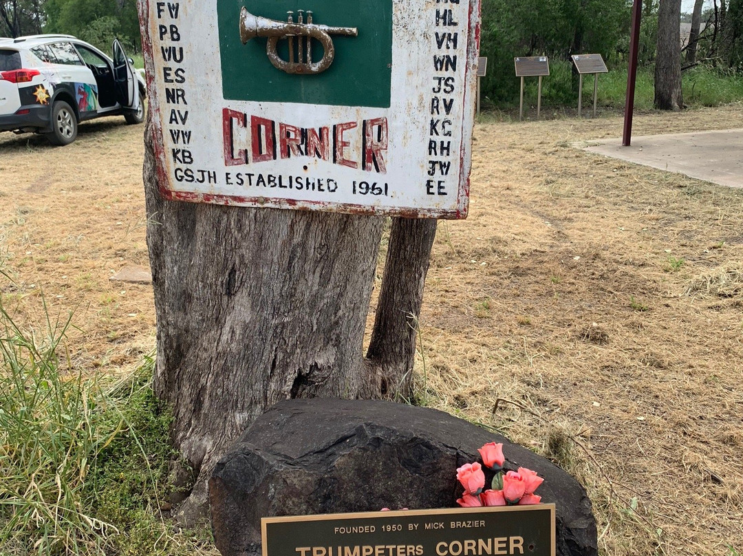 Trumpeters' Corner-Jandowae必去景点