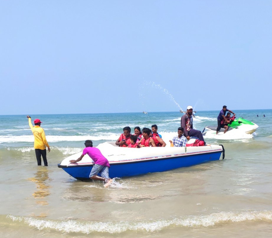 Shri Murdeshwara Beach-Murdeshwar必去景点