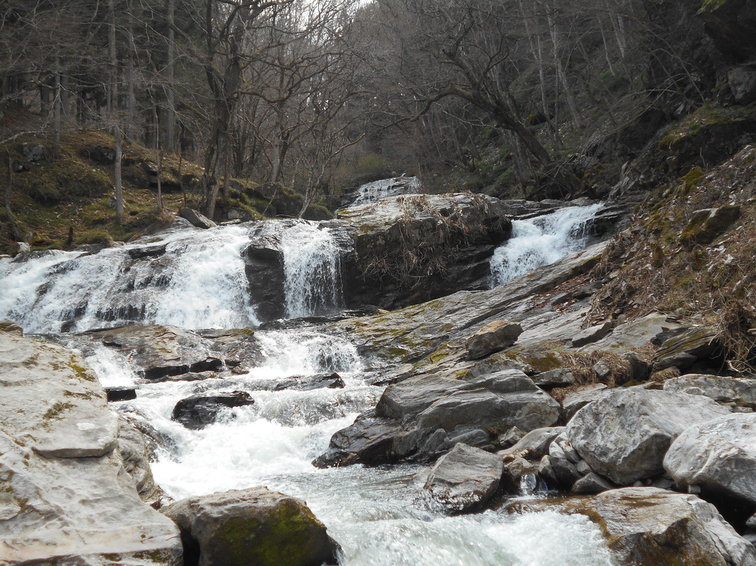 Eryuda Waterfall-鲛川村必去景点