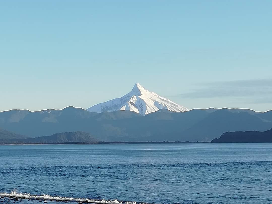 Termas El Amarillo-Chaiten必去景点