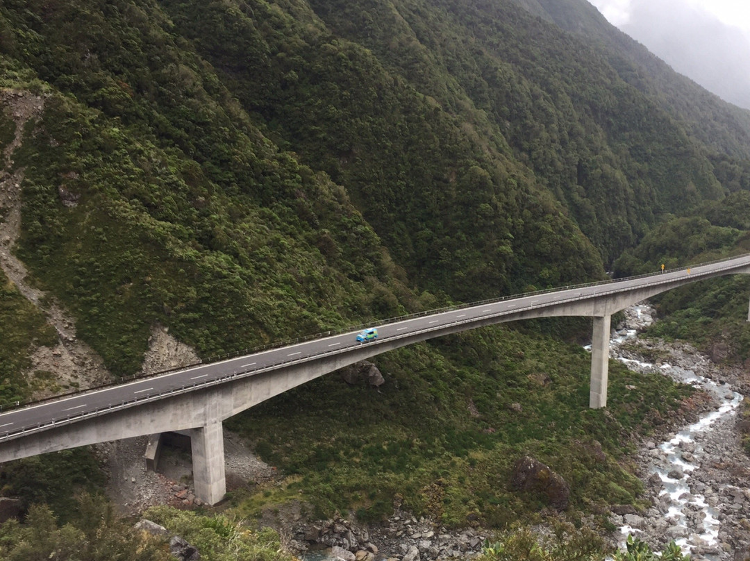 Otira Viaduct Lookout景点图片