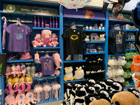Vancouver Aquarium GiftShop-里士满必去景点