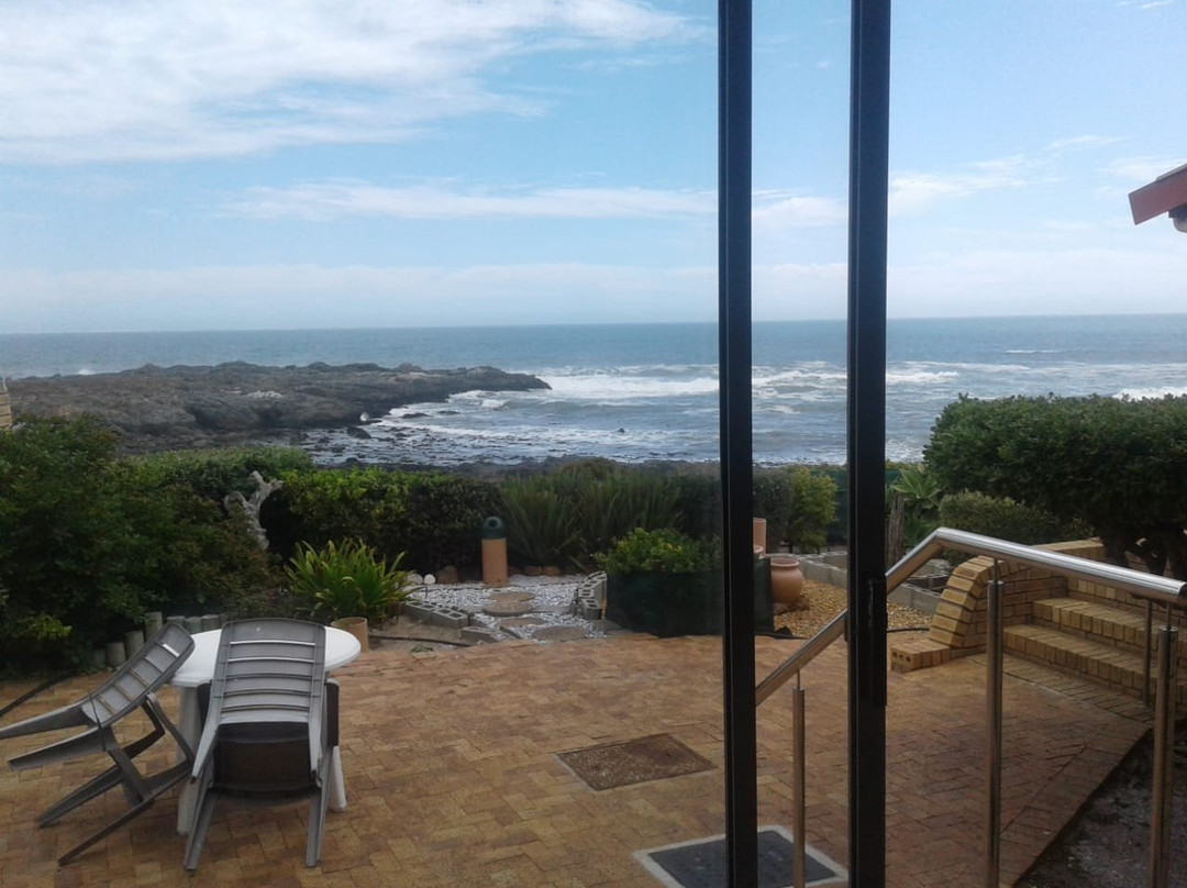 雷文斯-埃森住宿加早餐酒店主图