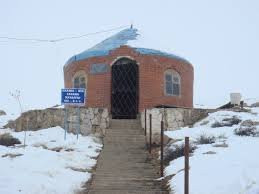 Ukash Ata Maosoleum景点图片