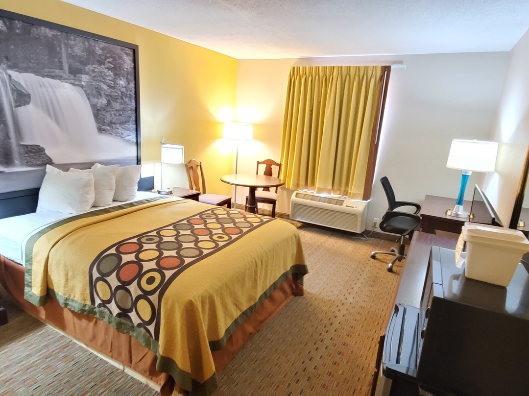 Super 8 by Wyndham Cornelia主图