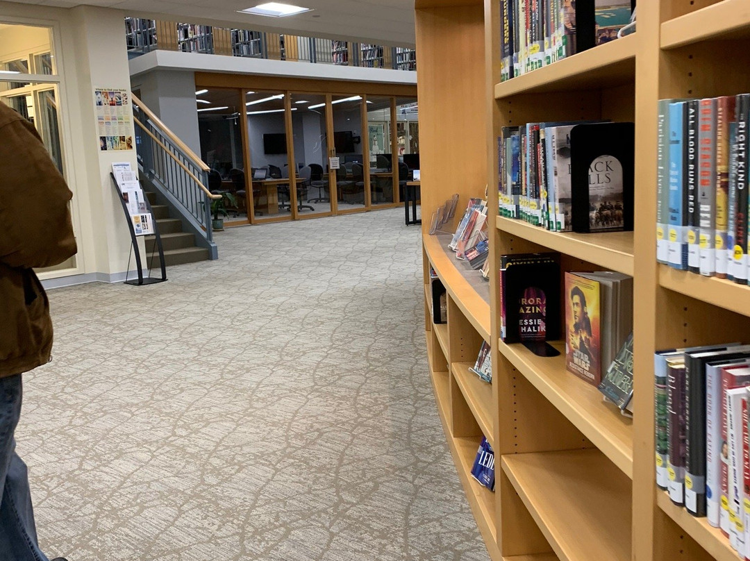 South Huntington Public Library-Huntington Station必去景点