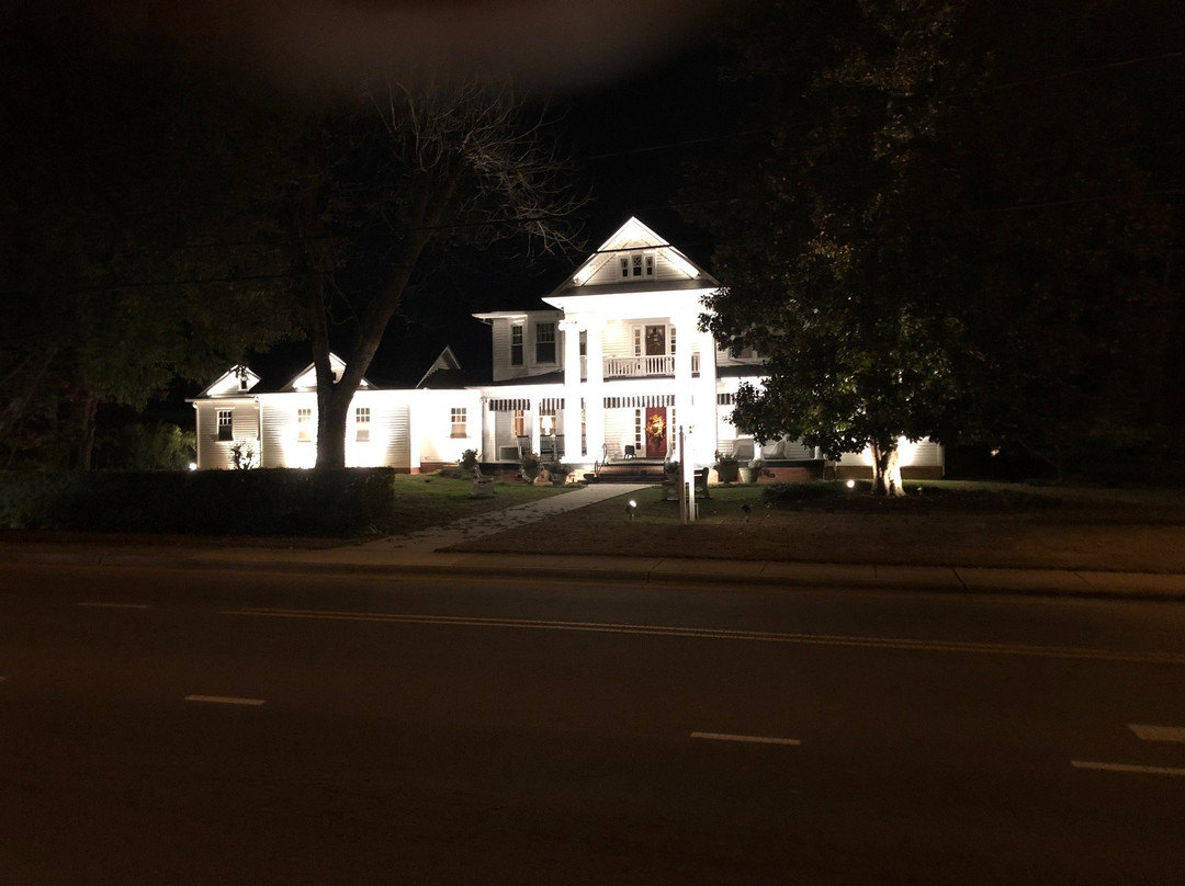 Jernigan House Bed & Breakfast主图