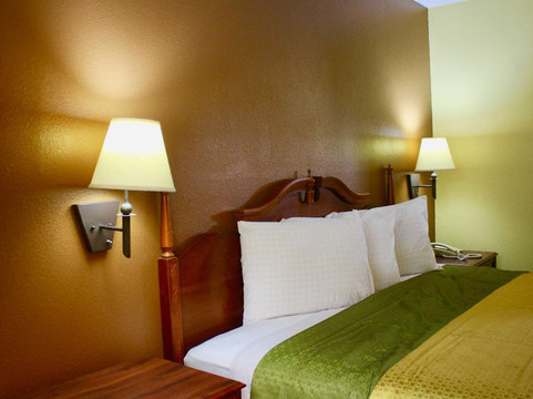 Red Roof Inn & Suites Monroe, NC主图