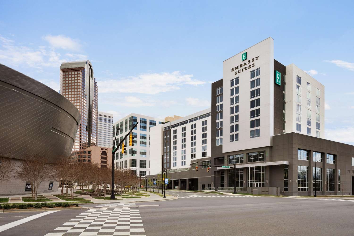 Embassy Suites by Hilton Charlotte Uptown-官方