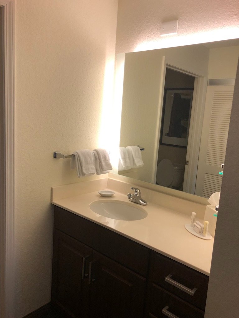 RESIDENCE INN LAKELAND-浴室
