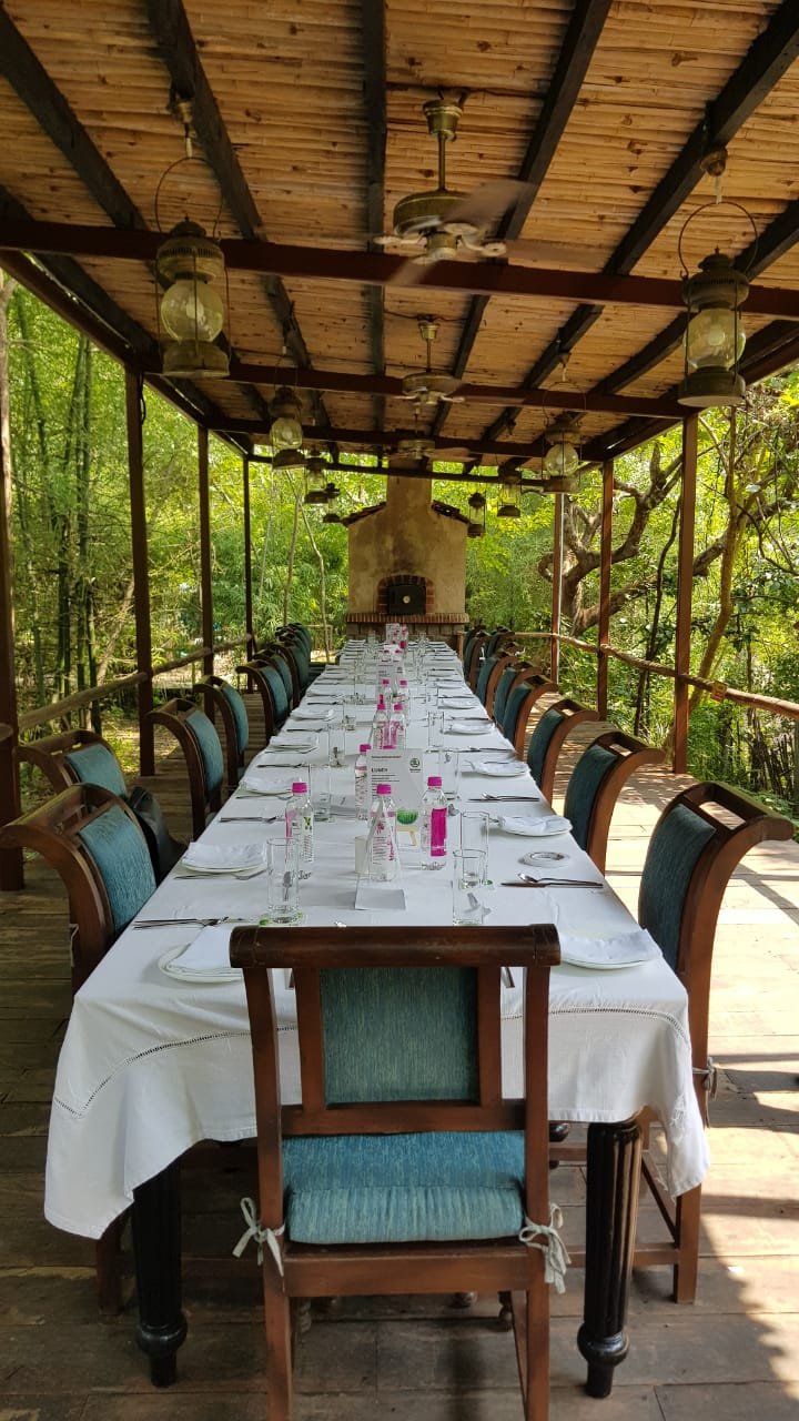 Baghvan, A Taj Safari - Pench National Park-餐饮