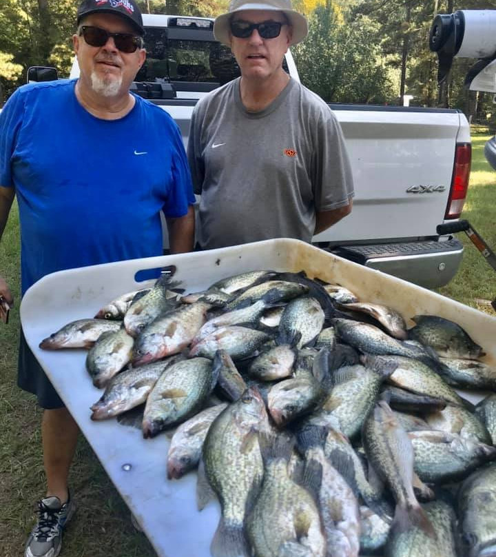 Fishin Addiction Guide Service-利文斯顿必去景点