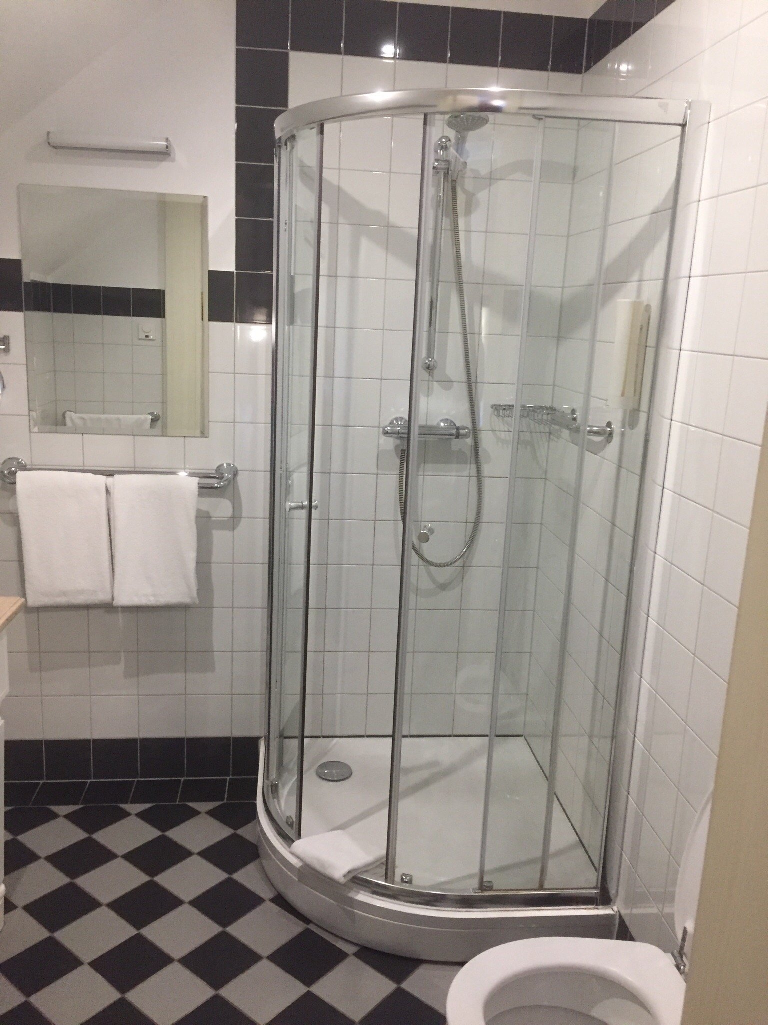 Skrunda Manor Hotel-官方