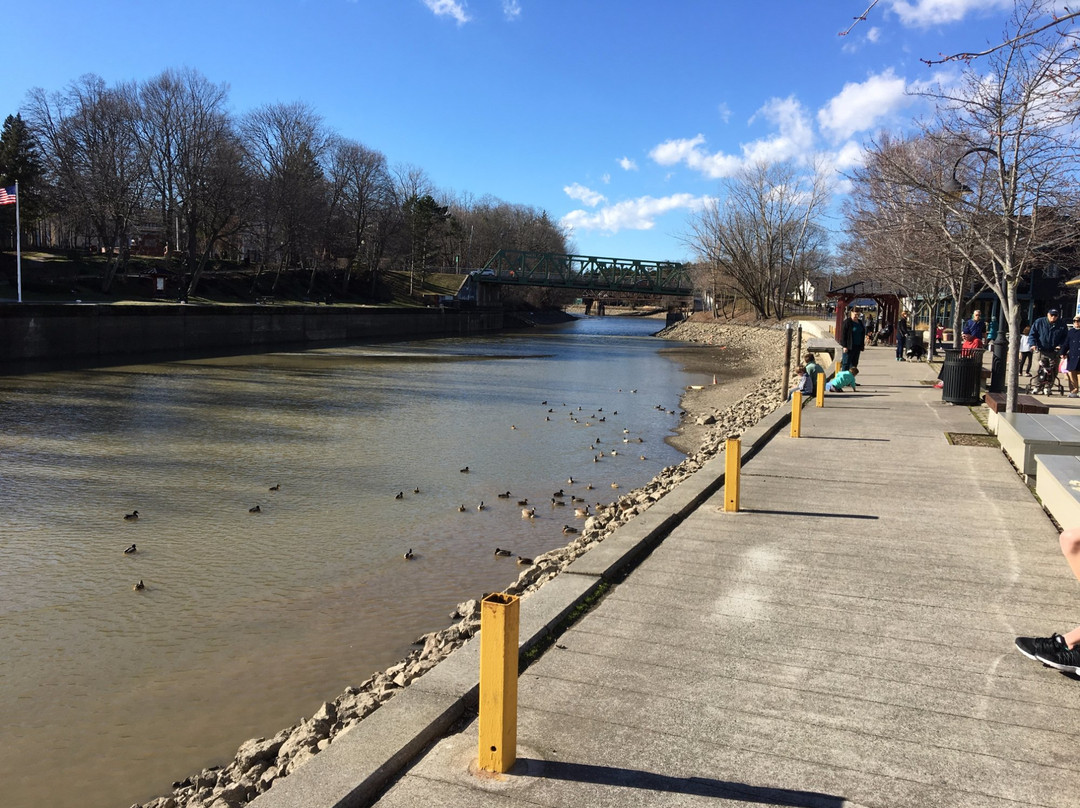 Erie Canal Trail景点图片