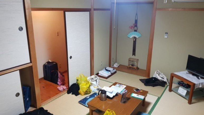 藤原旅馆酒店主图