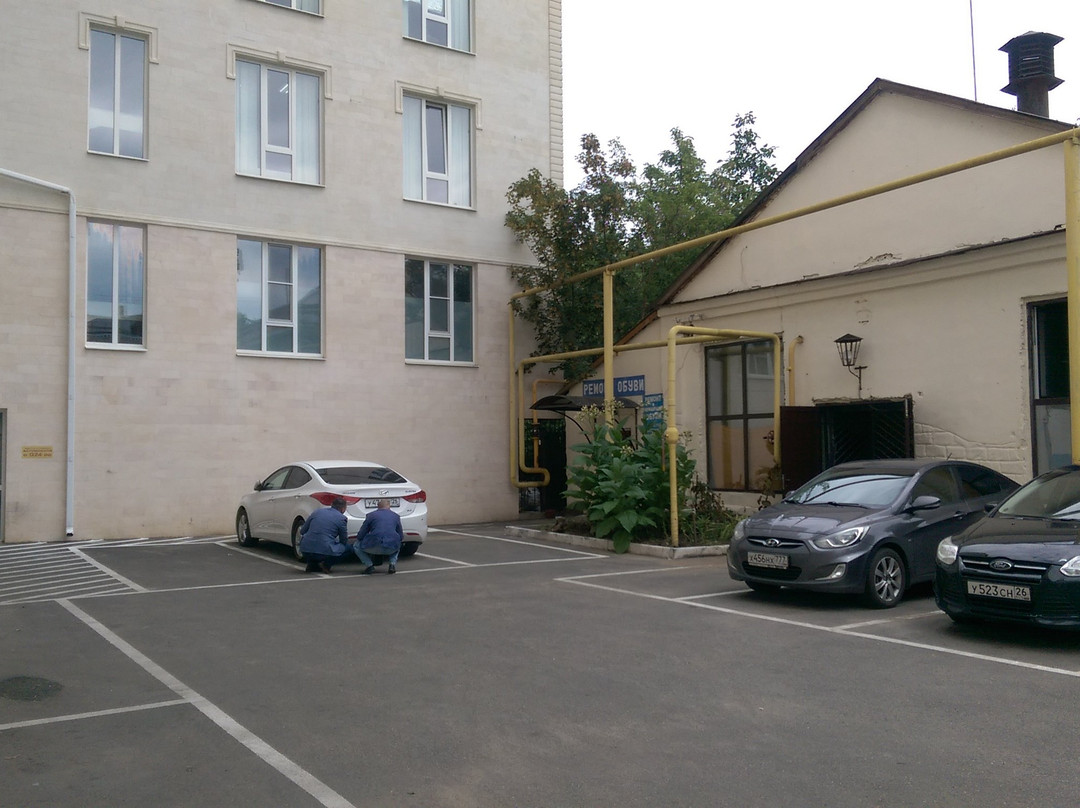 Central Inn Conference Hotel主图
