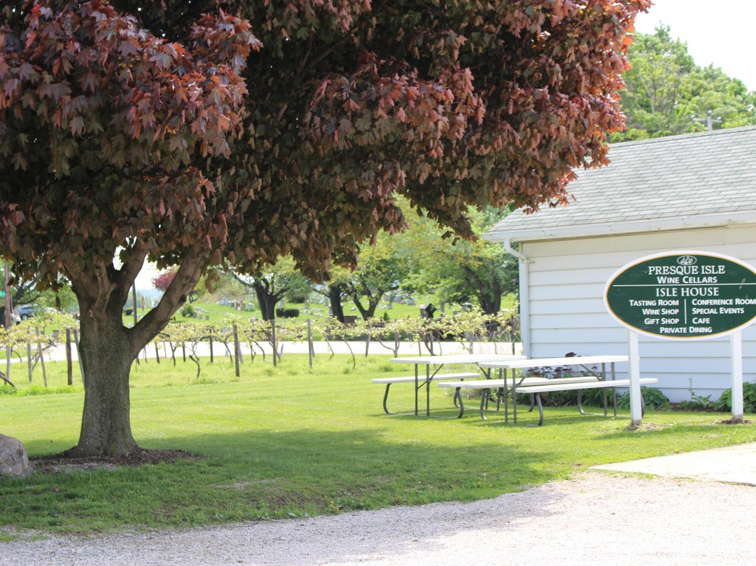 Presque Isle Wine Cellars