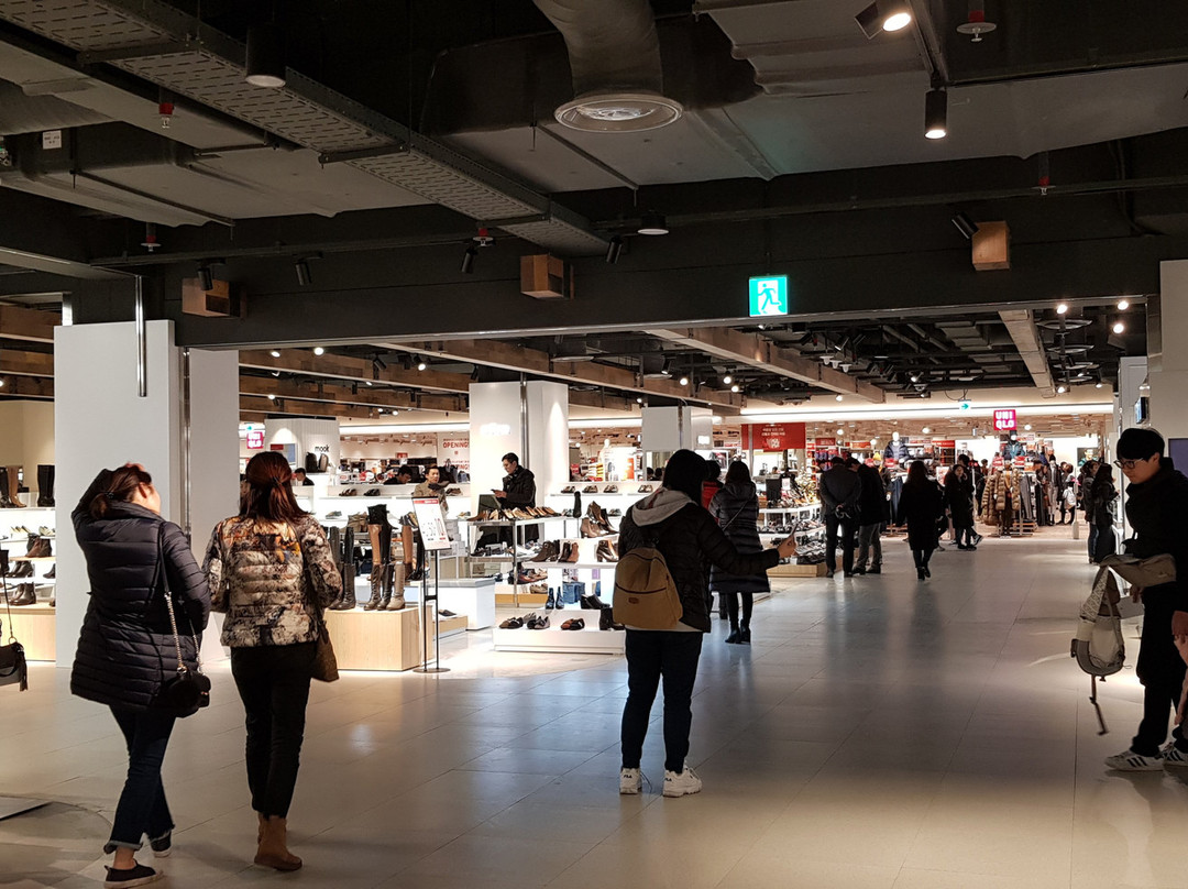 Lotte Premium Outlets - Giheung-龙仁市必去景点