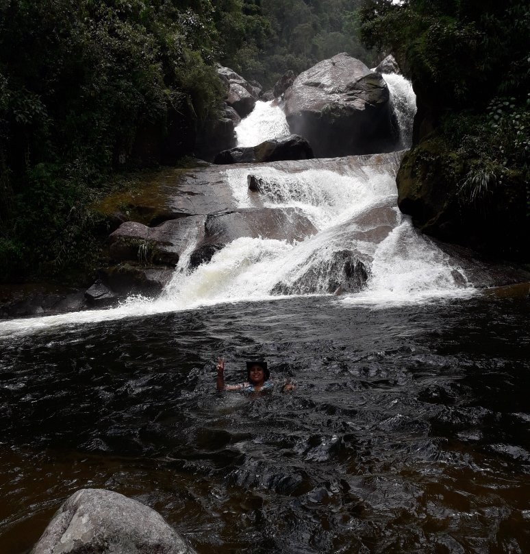 Itaporani Waterfall景点图片