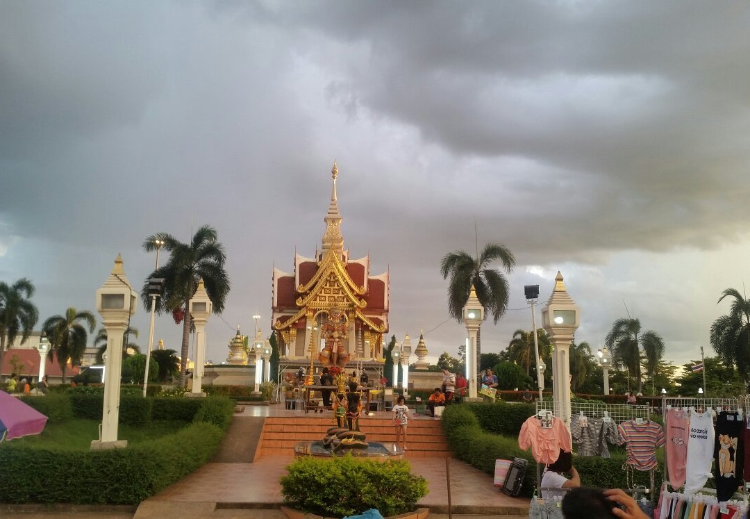City Pillar Shrine (Udon Thani)景点图片