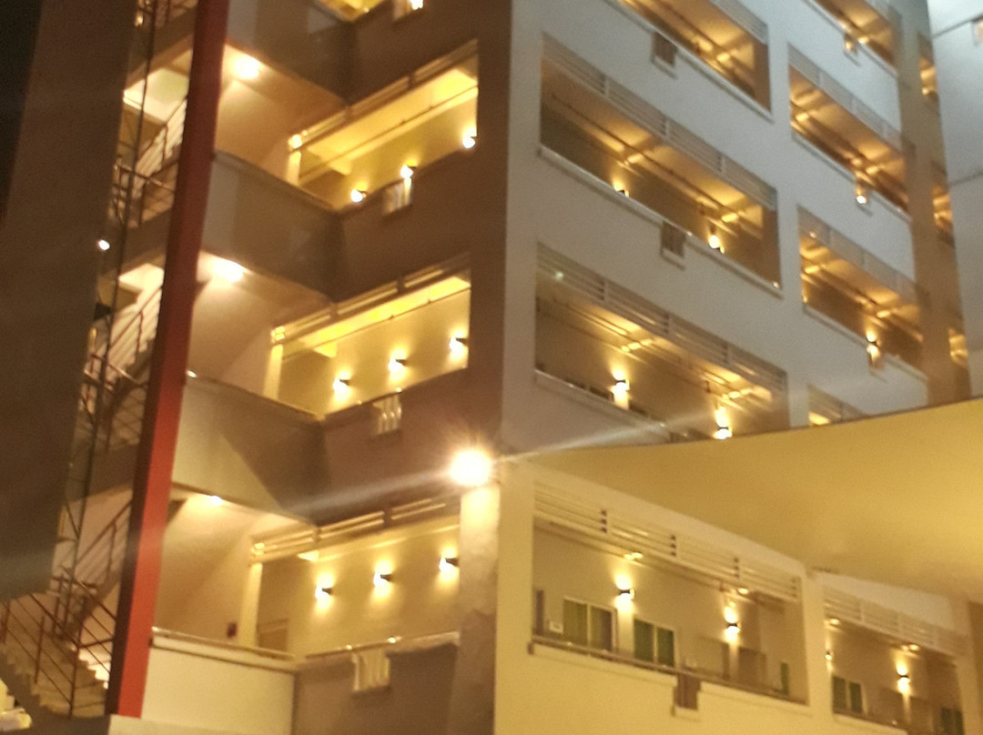 调雪邦酒店主图