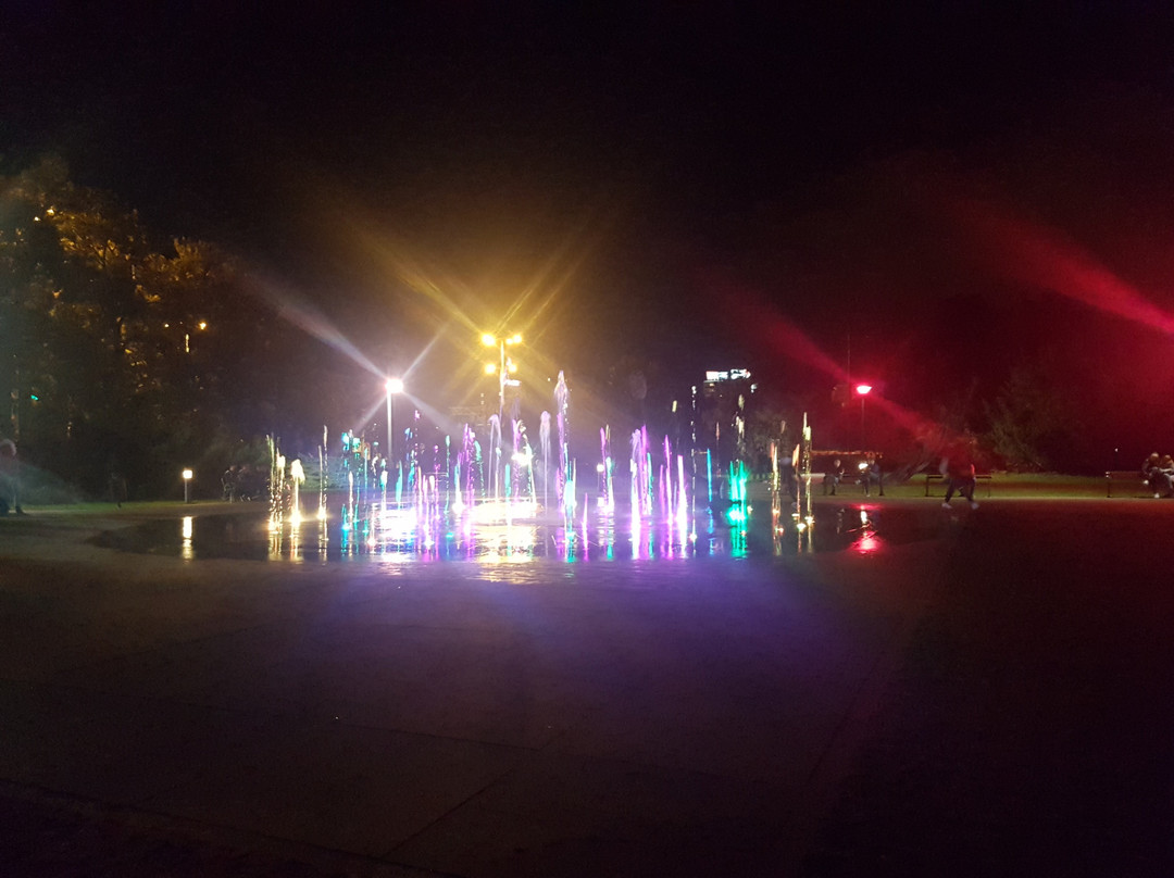 Cosmopolis Fountain-托伦古镇必去景点