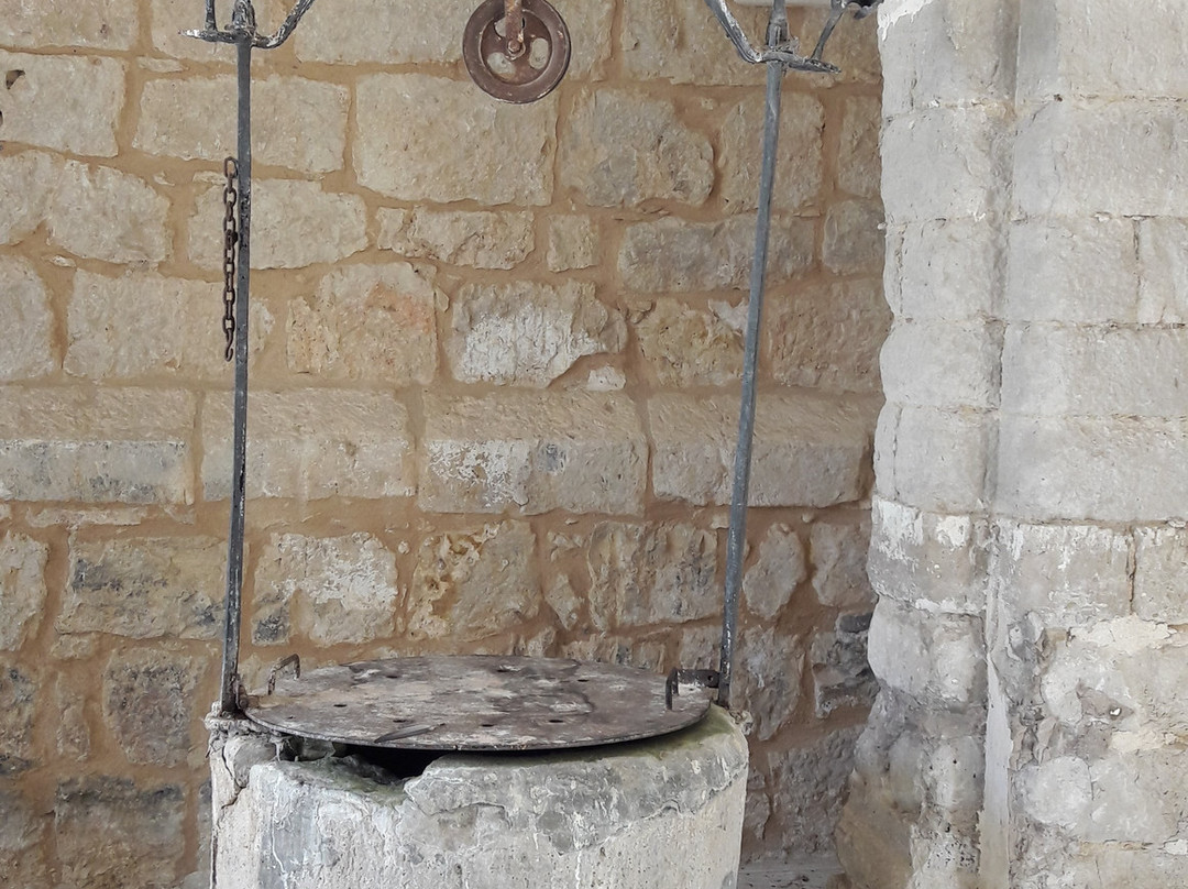 Ermita de Nuestra Señora de Tiedra la Vieja-Tiedra必去景点