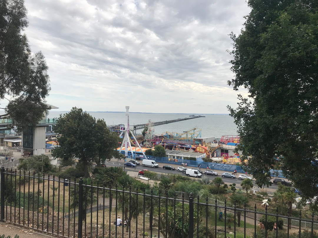 Southend Cliff Gardens景点图片