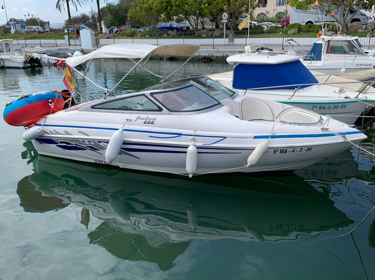 I.O.E Marina-埃斯特波纳必去景点