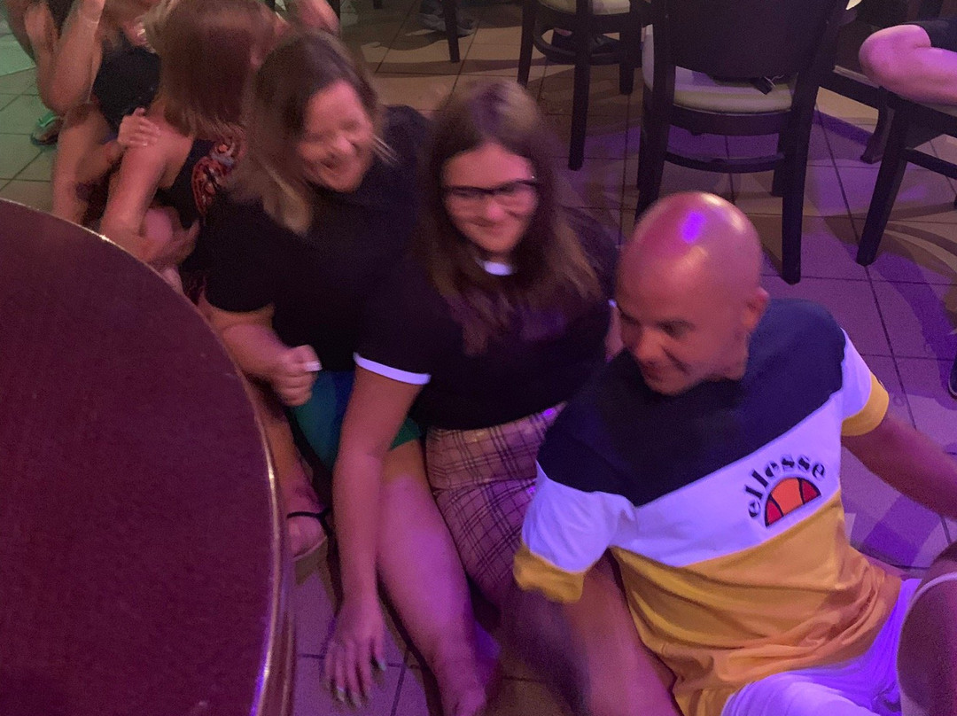 Bolero Irish Bar-Sidari必去景点