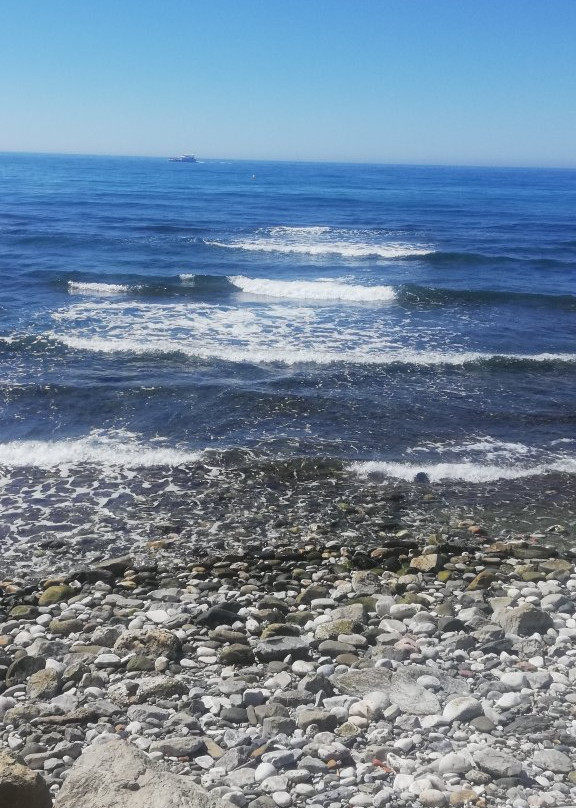 Marbella Beach Resort主图