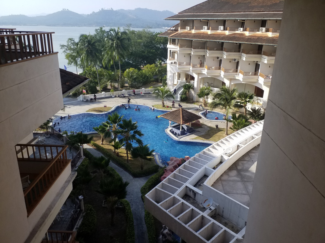 卢穆特东方之星度假村主图