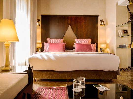 里亚德菲斯酒店