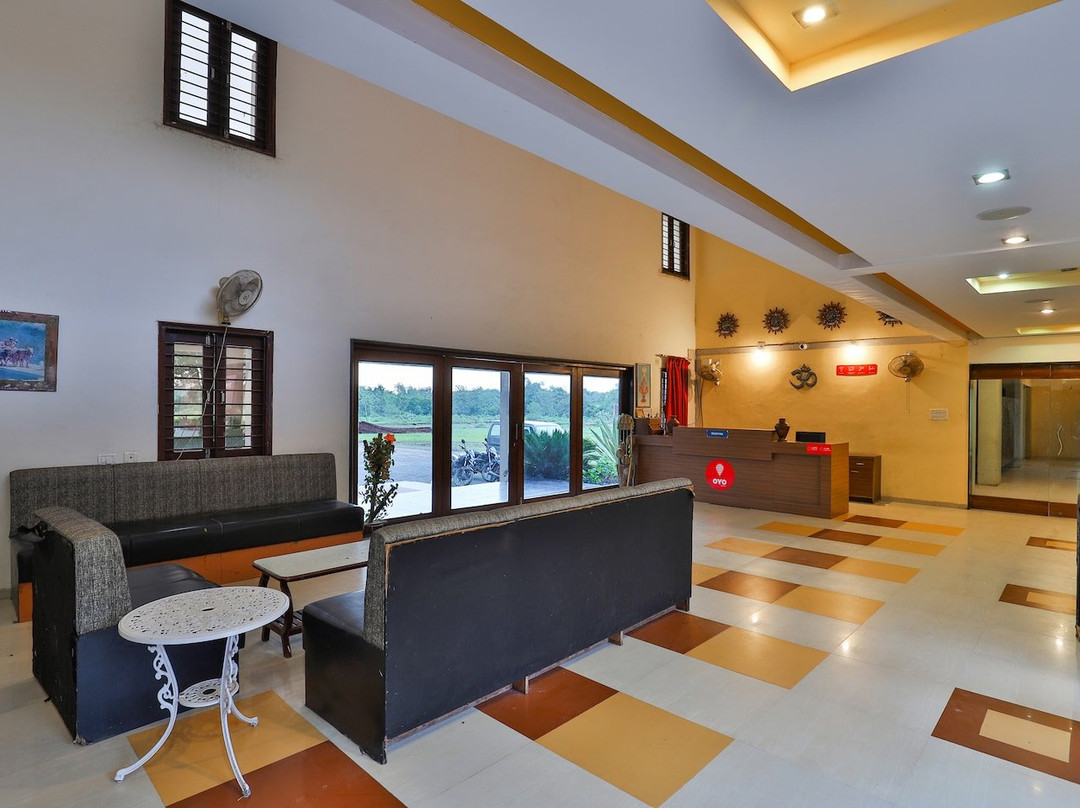 OYO 16909 Aum Health Resort主图