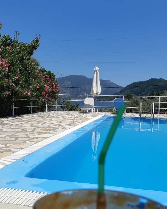 Vliho Bay Suites & Apartments主图